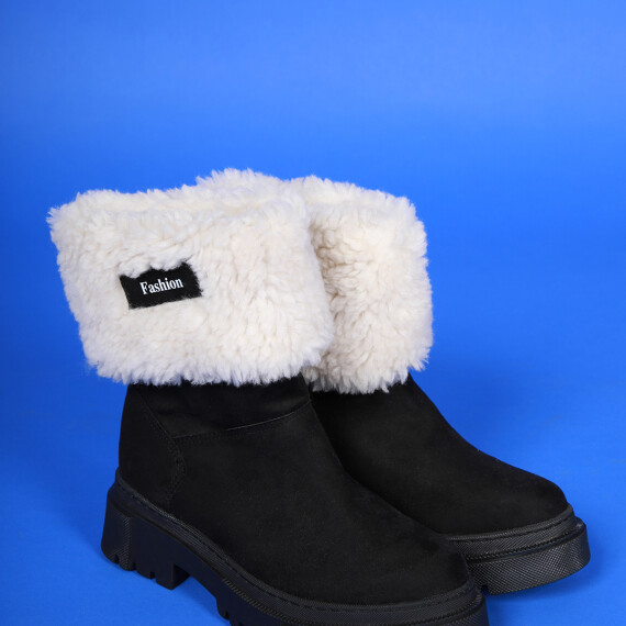 http://lb.kyveli.me/products/ice-age-boots